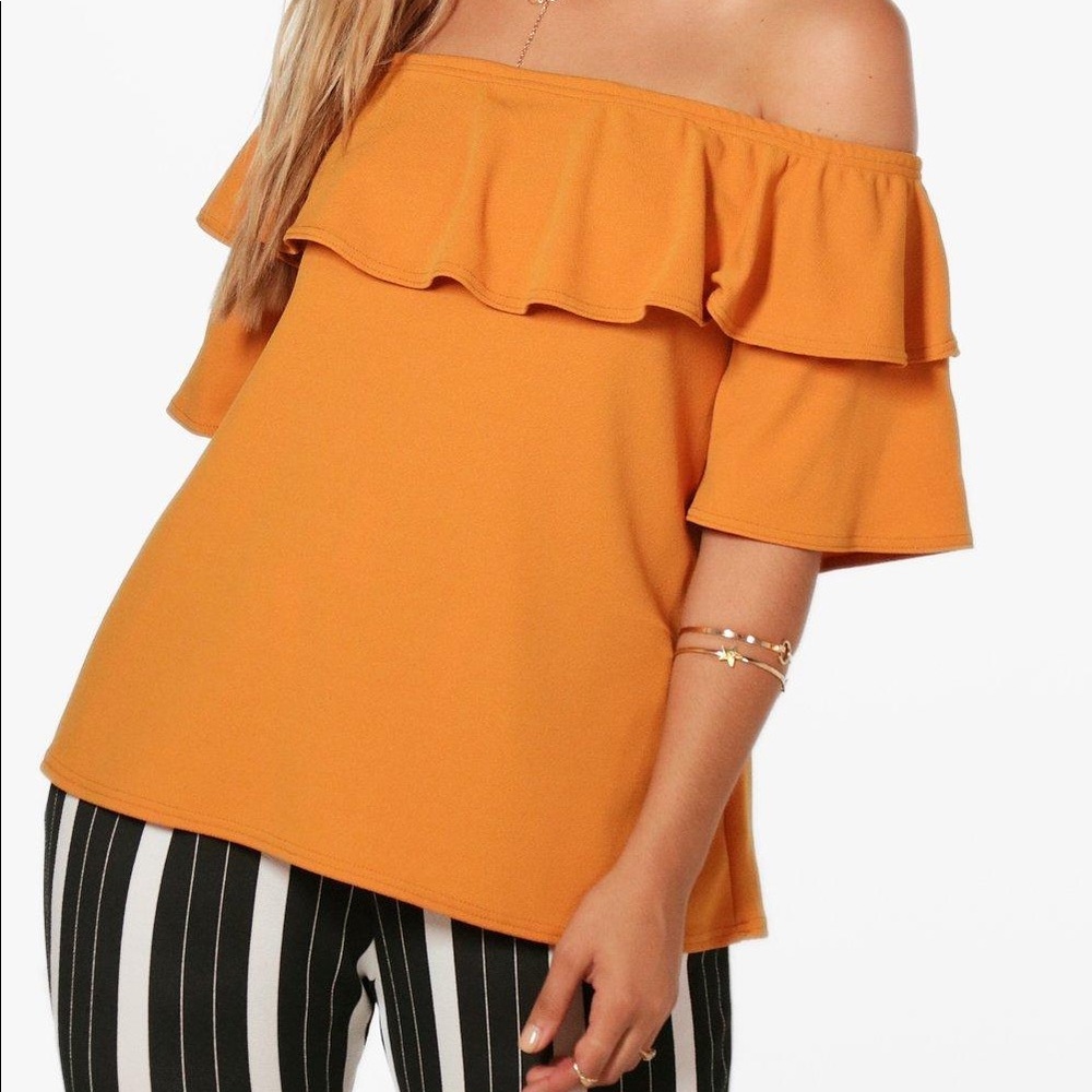 NWT Boohoo Plus Orange Ruffle Off Shoulder Top